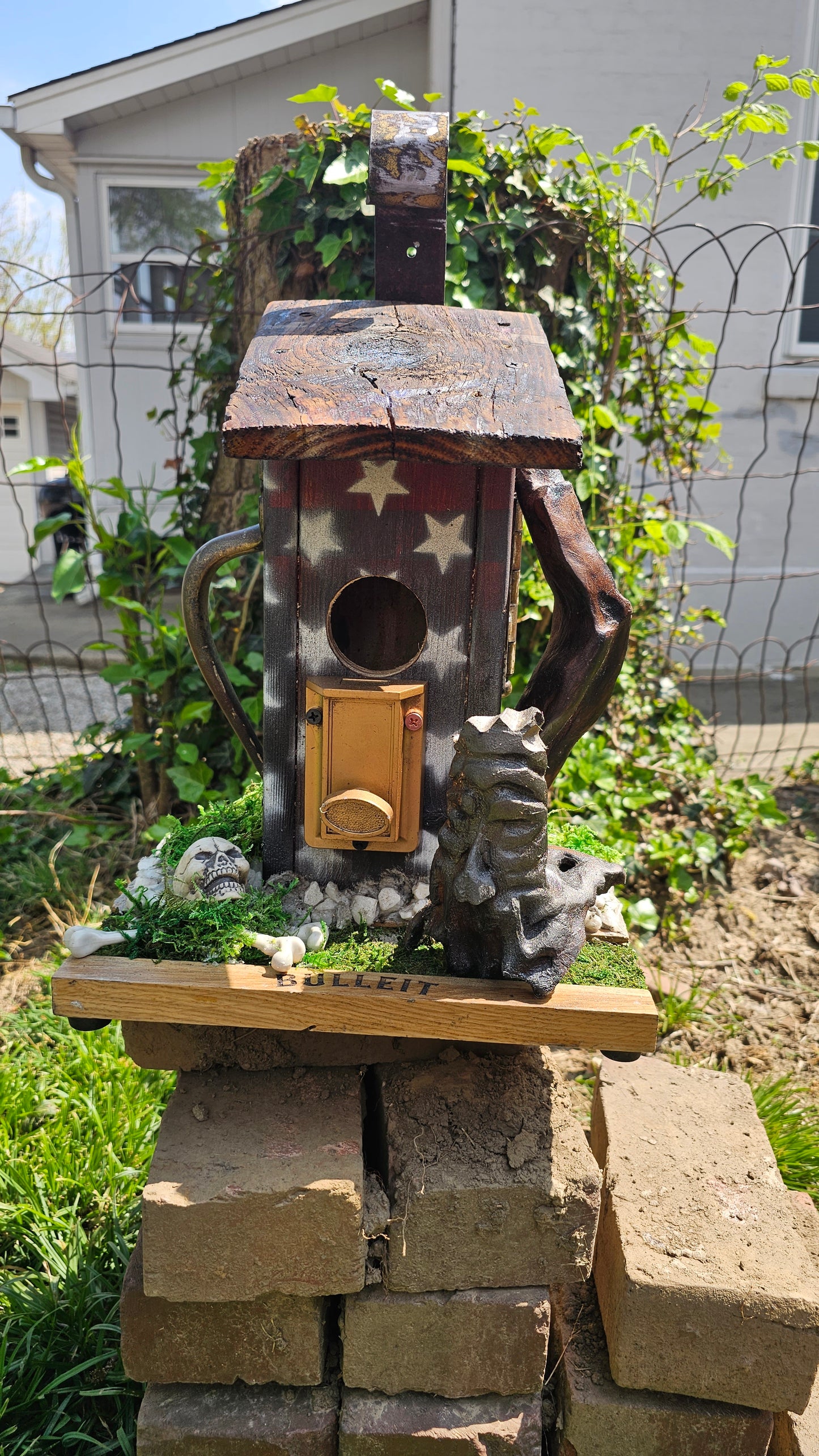 Birdhouse Rustic Handmade RW&B Bulleit deadbolt #304