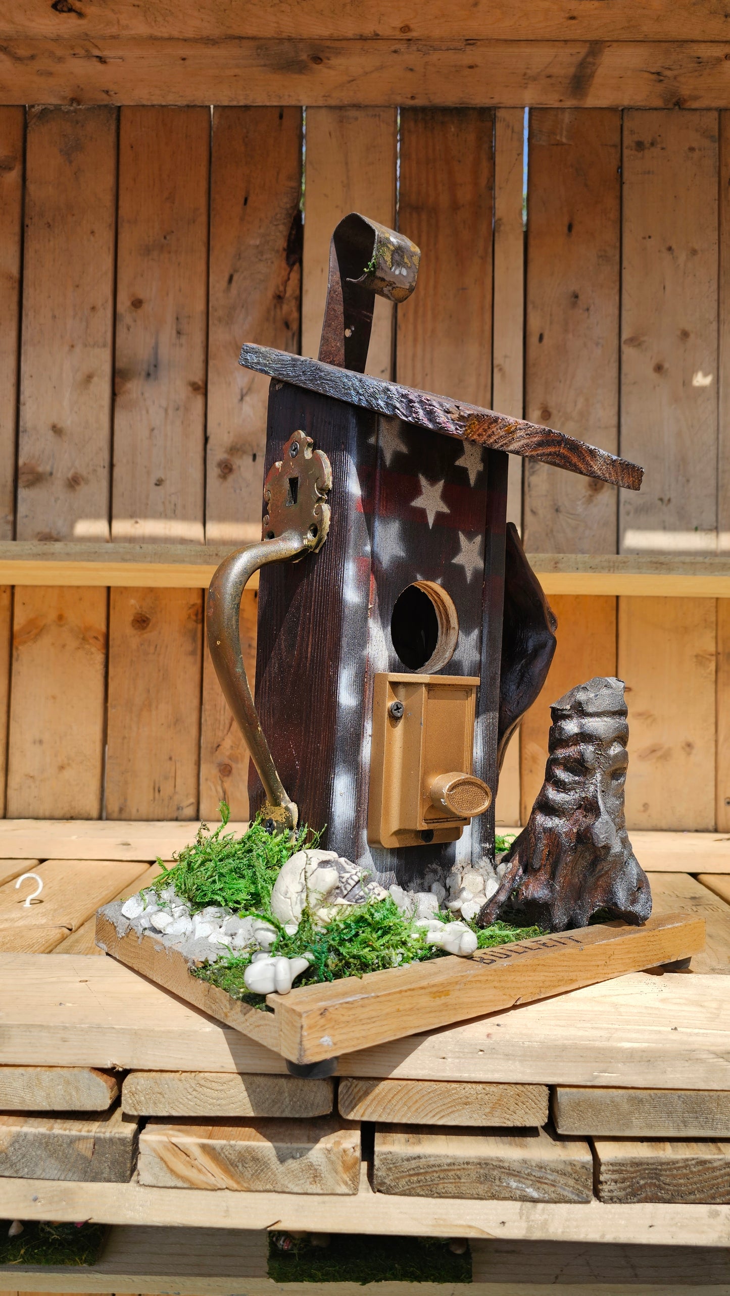 Birdhouse Rustic Handmade RW&B Bulleit deadbolt #304