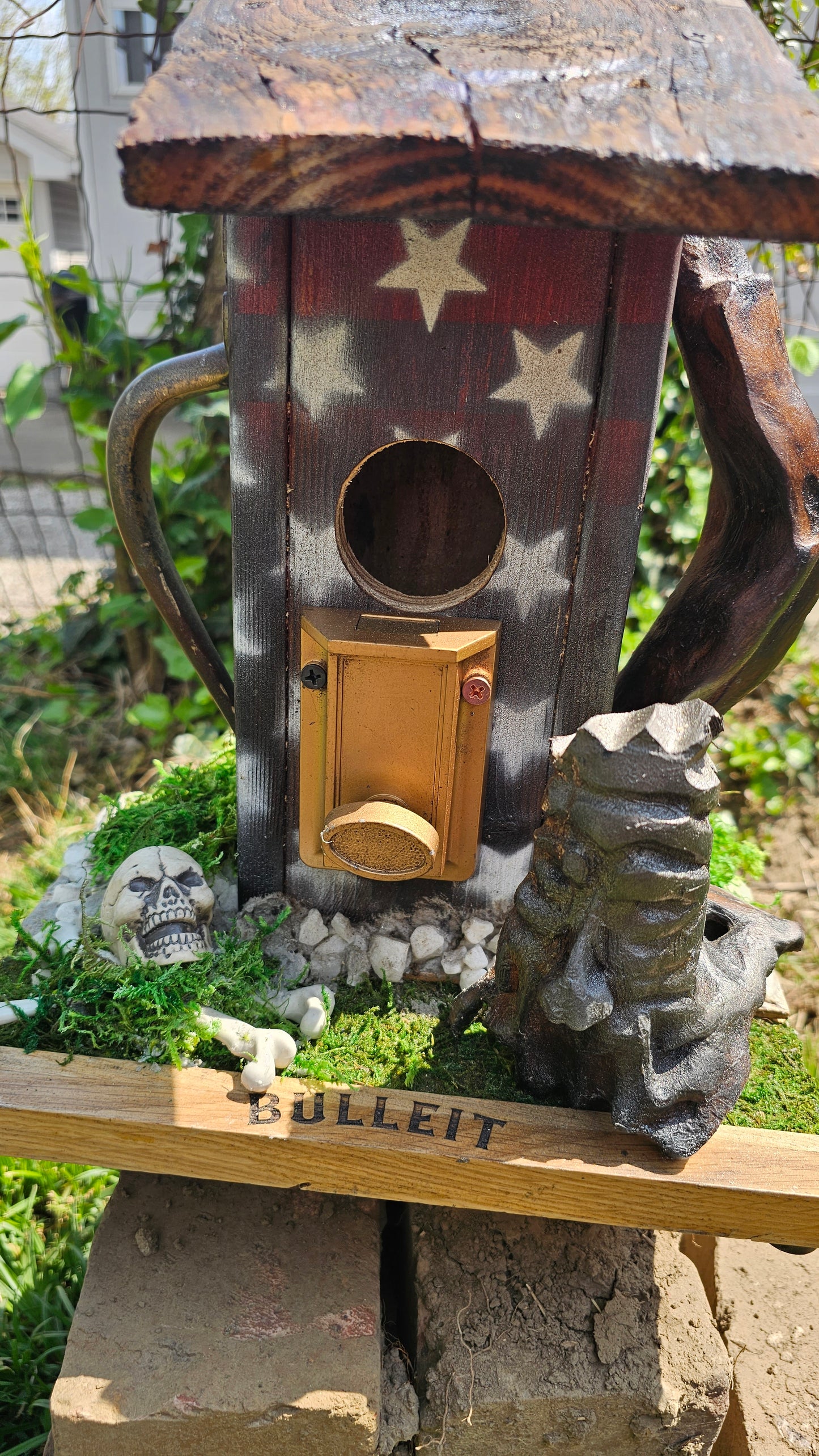 Birdhouse Rustic Handmade RW&B Bulleit deadbolt #304
