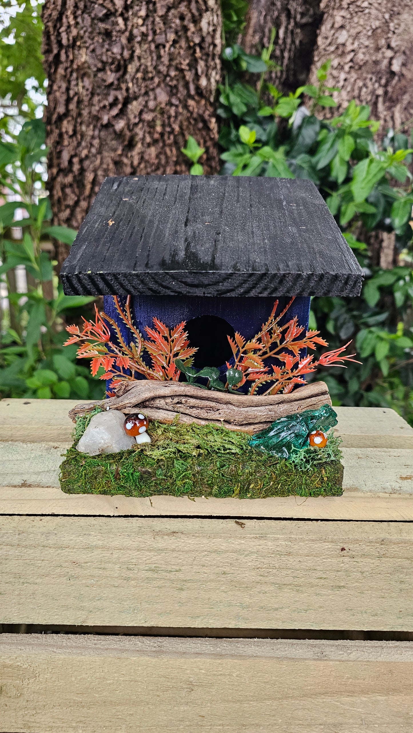 Hummingbird Home Driftwood and Glass