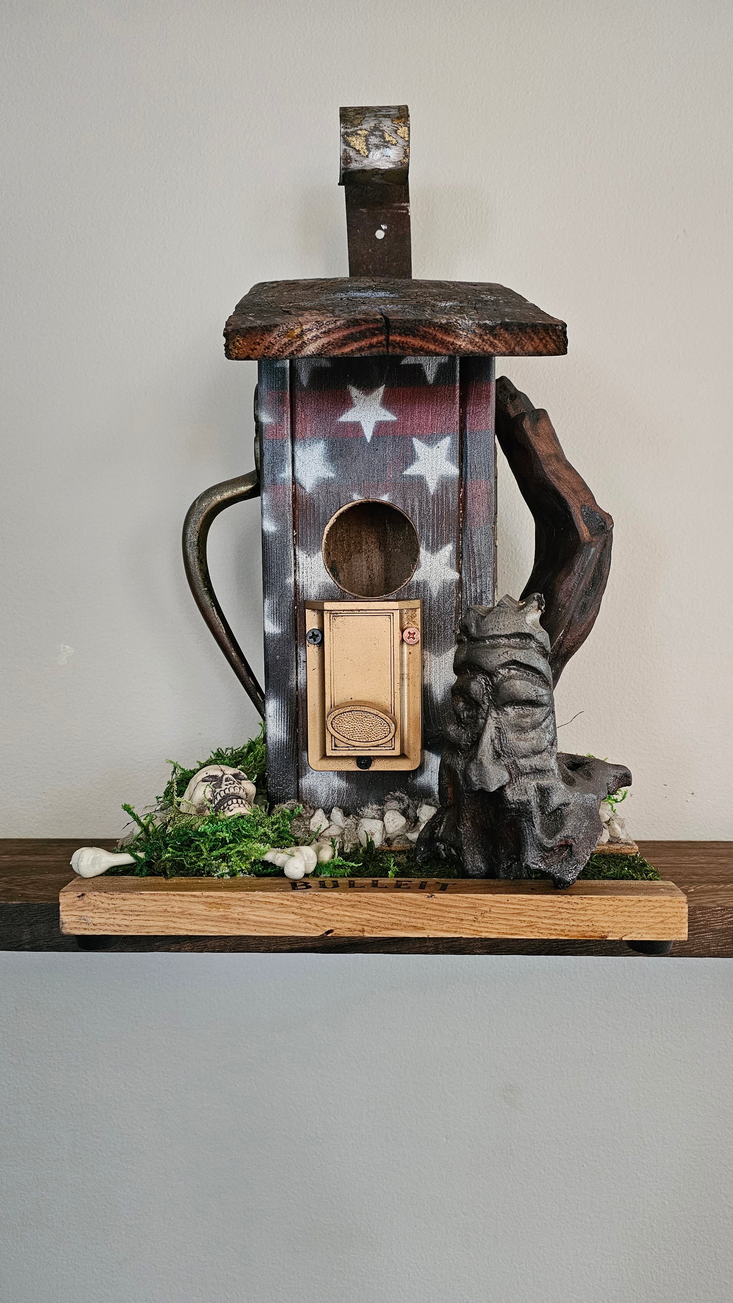 Birdhouse Rustic Handmade RW&B Bulleit deadbolt #304